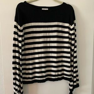 14th and Union Black and White Striped Sweater